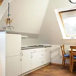 Gaestehaus-w-13 * Prerow